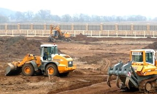 Планировка участка бульдозером в каменке от 935 руб. Цены за м2 - 2Землекопа-Кам