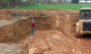 Выкопать котлован под фундамент в каменке - от 2596 руб. | 2Землекопа-Кам