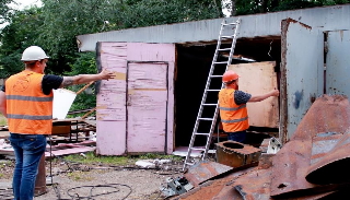 Демонтаж гаражей в каменке, цена от 1766 руб. – услуги под ключ от 2Землекопа-Кам